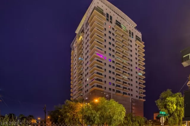 MLS: 2457225 Condo For Sale