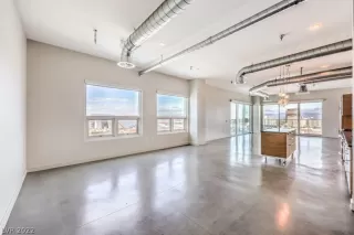 Photo #4: 2457225 Listing 