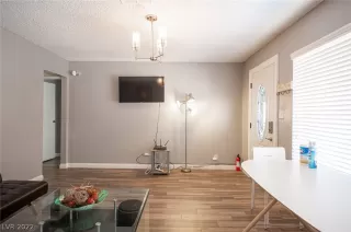 Photo #6: 2457266 Listing 