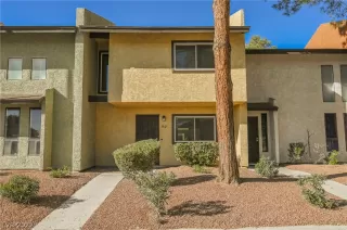 Photo #3: 2457297 Listing