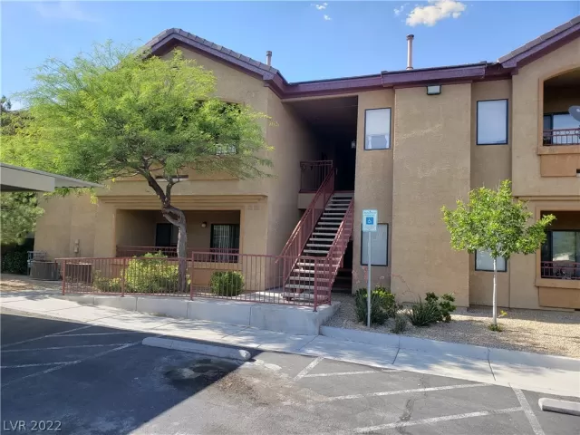 MLS: 2457367 Condo For Sale