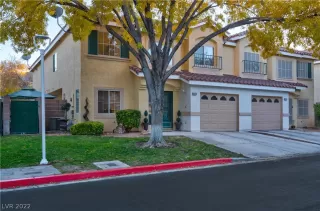 Photo #1: 2457386 Listing