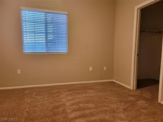 Photo #6: 2457399 Listing 