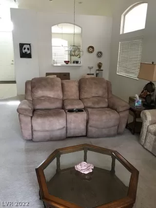 Photo #1: 2457436 Listing