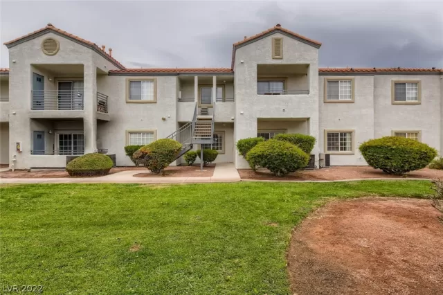 MLS: 2457491 Condo For Sale