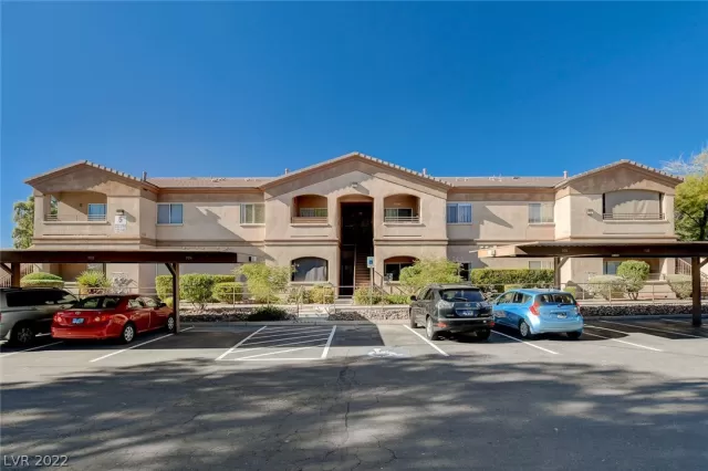 MLS: 2457505 Condo For Sale