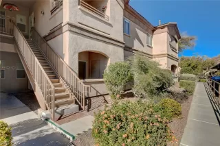 Photo #1: 2457505 Listing