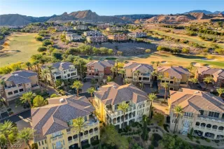 Photo #2: 2457519 Listing 
