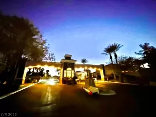 Photo #2: 2457554 Listing 