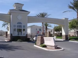 Photo #4: 2457554 Listing 