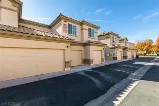 Photo #1: 2457613 Listing 