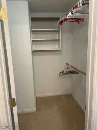 Photo #5: 2457637 Listing