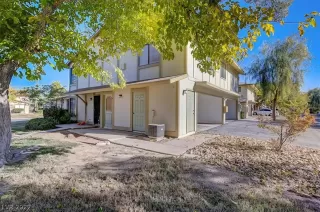 Photo #4: 2457640 Listing 