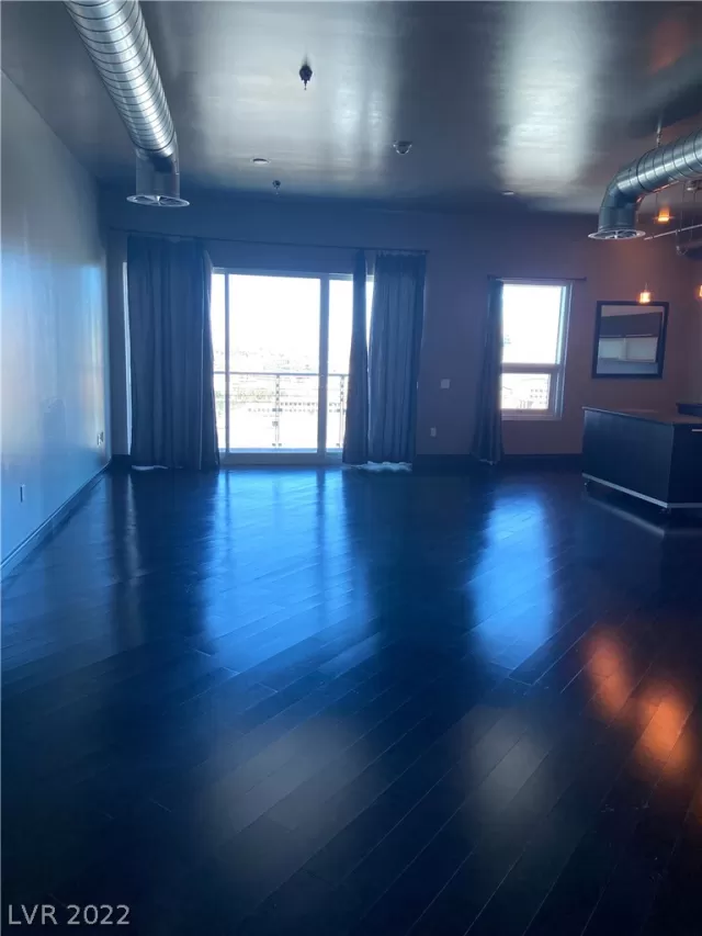 MLS: 2457656 Condo For Sale