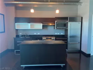 Photo #5: 2457656 Listing 