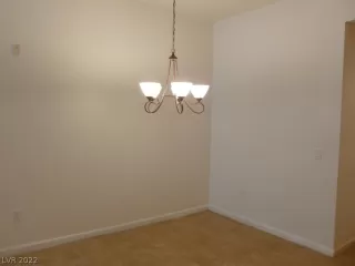 Photo #5: 2457688 Listing 