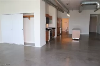 Photo #2: 2457709 Listing 