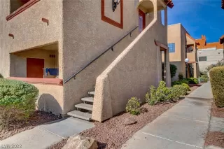 Photo #1: 2457720 Listing