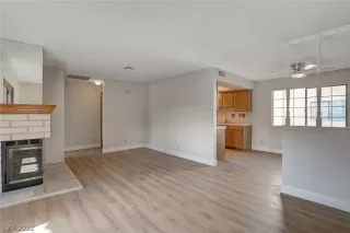 Photo #2: 2457720 Listing