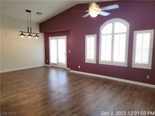 Photo #6: 2457727 Listing 