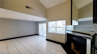 Photo #5: 2457754 Listing 