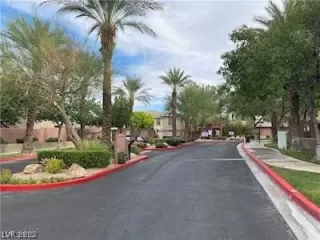 Photo #1: 2457794 Listing 