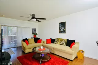 Photo #4: 2457794 Listing 