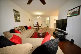 Photo #5: 2457794 Listing 