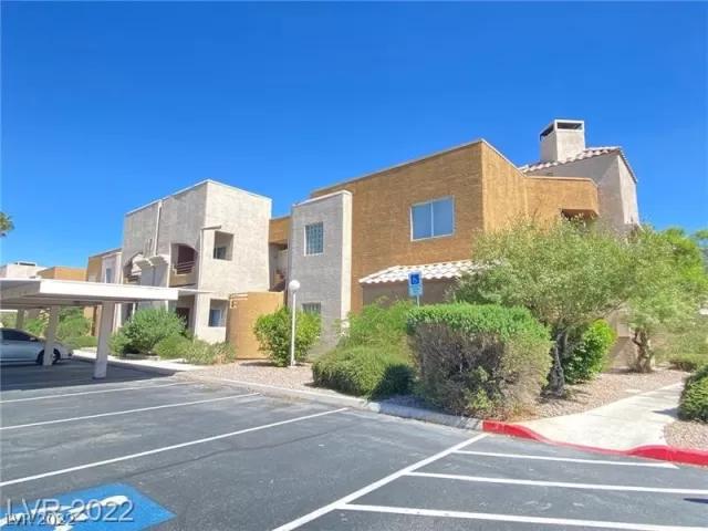 MLS: 2457827 Condo For Sale