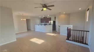 Photo #3: 2457866 Listing 