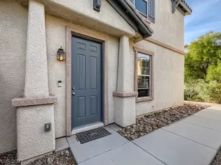 Photo #3: 2457874 Listing 