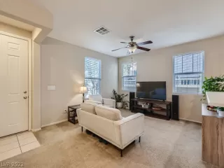 Photo #6: 2457874 Listing 