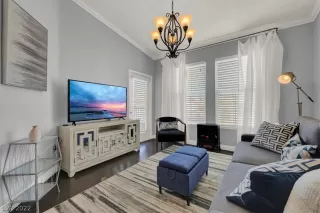 Photo #5: 2457894 Listing 