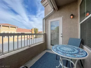 Photo #6: 2457894 Listing 