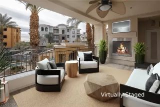 Photo #4: 2457971 Listing