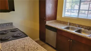 Photo #2: 2458062 Listing