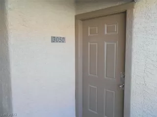 Photo #4: 2458095 Listing 