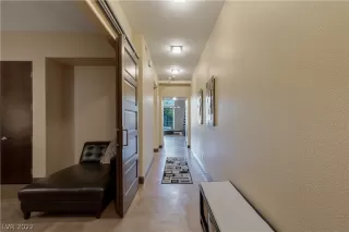 Photo #4: 2458116 Listing 