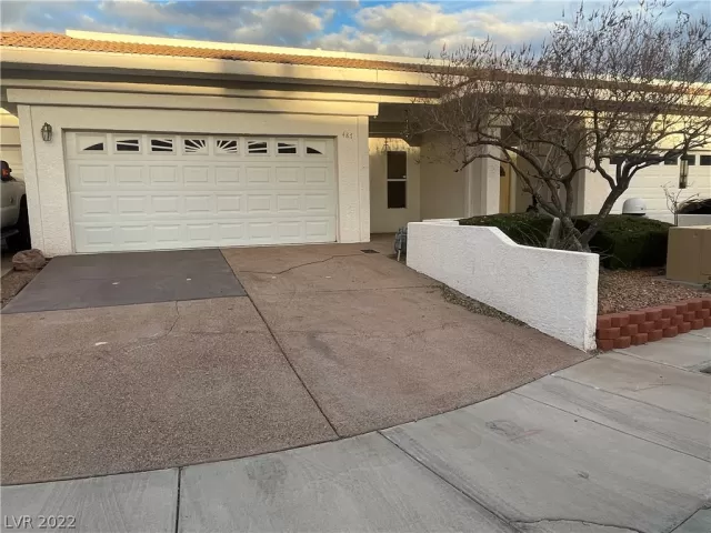 MLS: 2458151 Condo For Sale