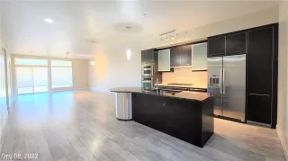 Photo #2: 2458162 Listing 