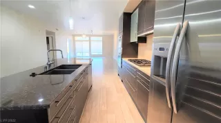 Photo #4: 2458162 Listing 