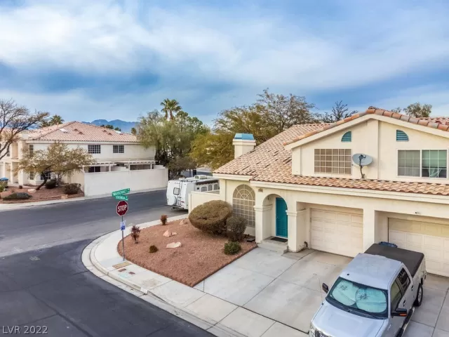 MLS: 2458182 Condo For Sale