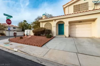 Photo #1: 2458182 Listing