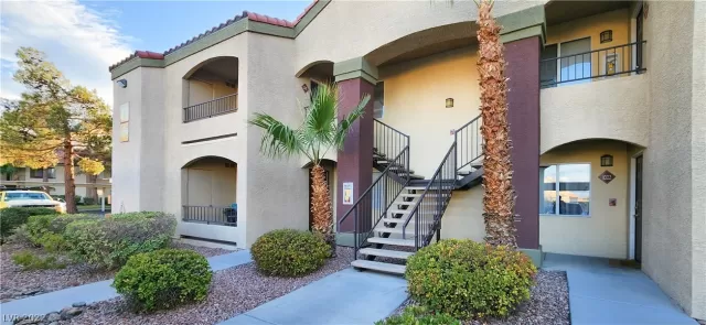 MLS: 2458287 Condo For Sale