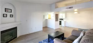 Photo #3: 2458287 Listing