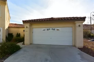 Photo #3: 2458297 Listing 