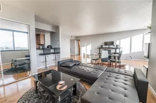 Photo #6: 2458309 Listing 