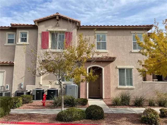 MLS: 2458319 Condo For Sale