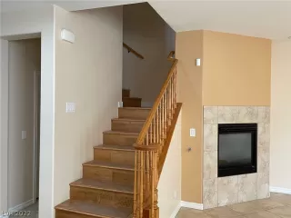 Photo #3: 2458319 Listing 