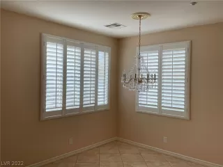 Photo #5: 2458319 Listing 